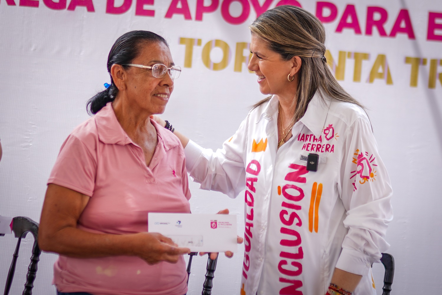 Inicia Igualdad e Inclusión entrega de apoyos a familias cuyas viviendas fueron afectadas por “Alberto”