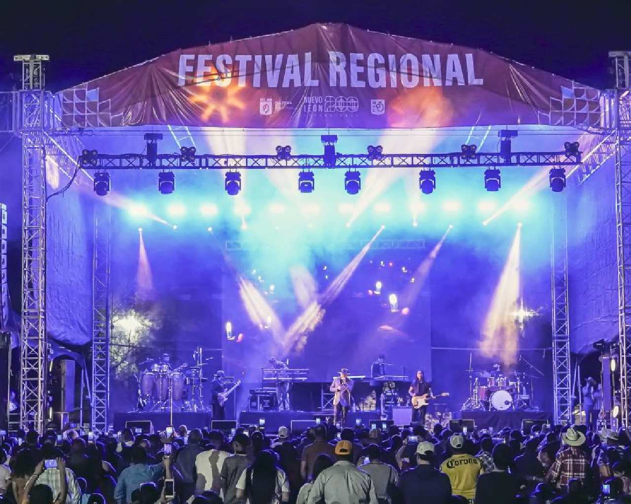 Arrancan Festivales Barriales y Regionales celebrando a NL